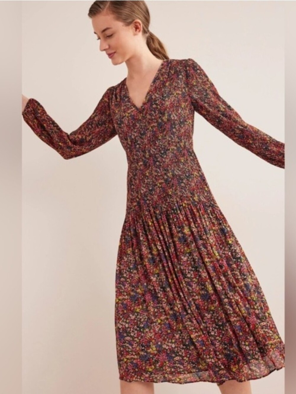 Boden Multicolor Floral V-Neck Mini-pleated Midi Dress - Size 14R